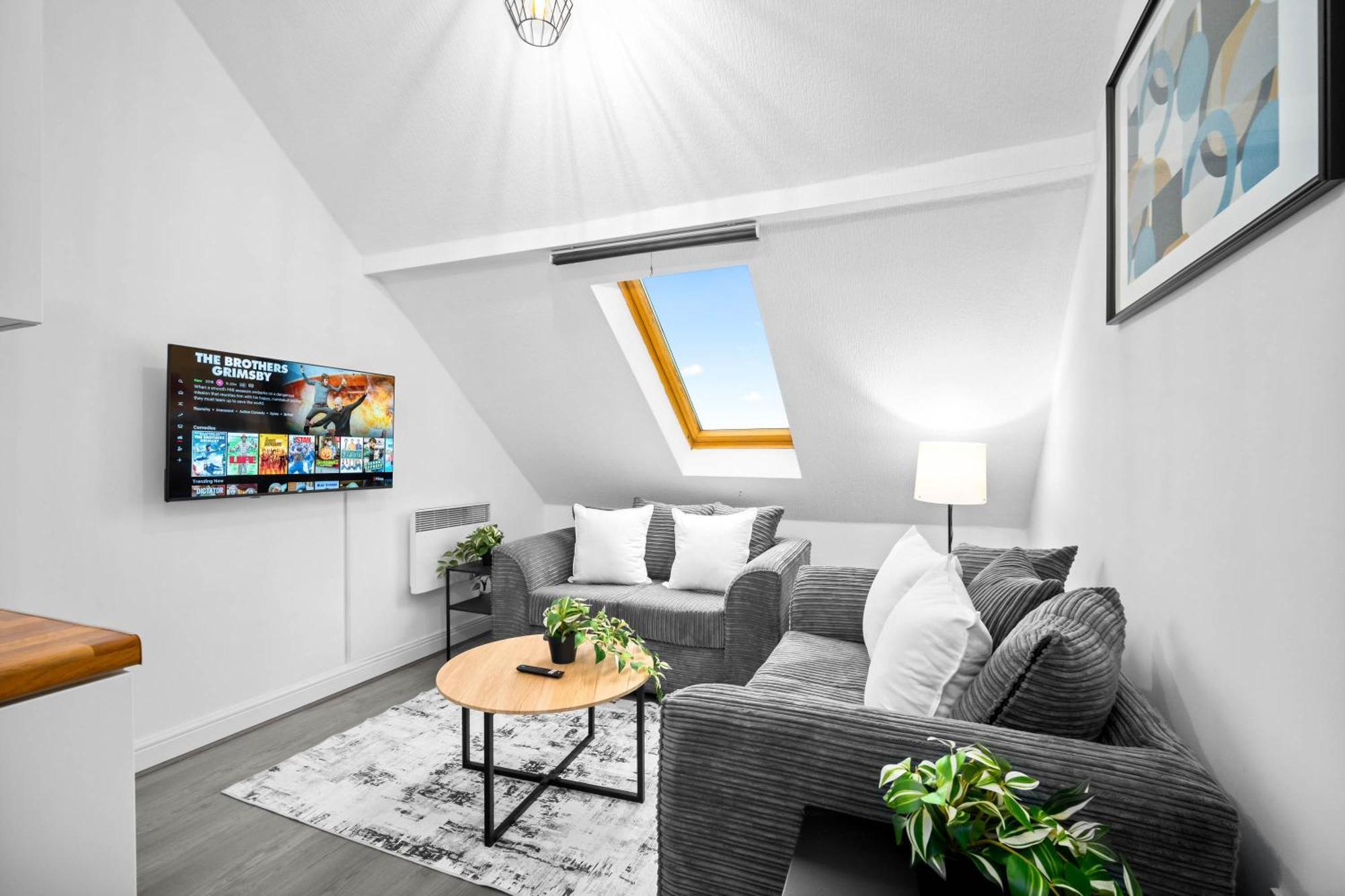 Luxury - Accommodates 4 - On Street Parking Available 2cr Appartement *